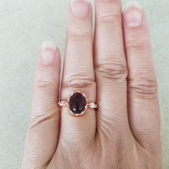 Rose Gold & Amethyst Cabochon Ring - Picture 7 of 8